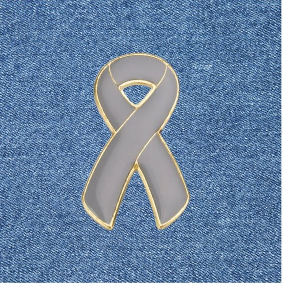 Gray‎ Silver Awareness Ribbon Pin Enamel 1Inch Jacket Backpack - Picture 1 of 4